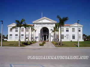 Okeechobee-County-Courthouse-FL